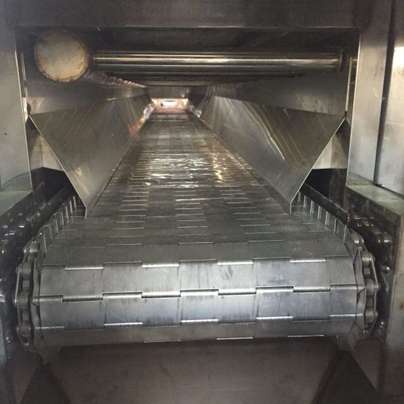 鏈板輸送機